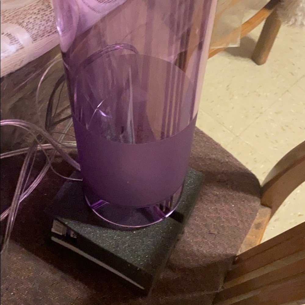 Lamp - Picture 3 of 3